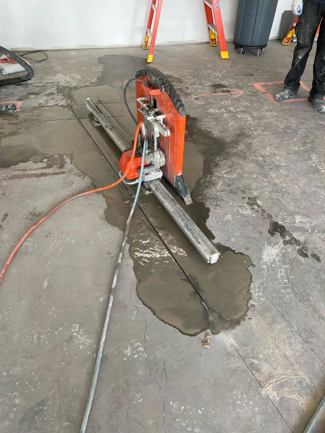 Cocrete cutting services